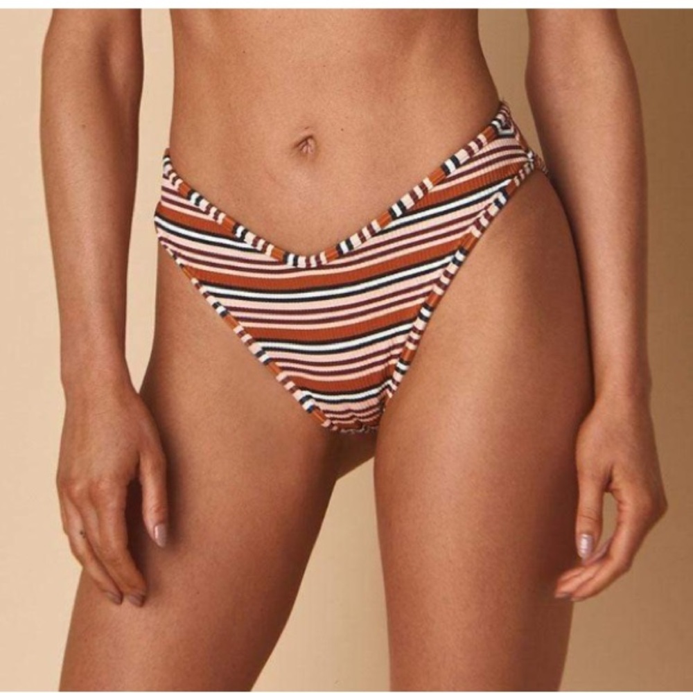 Montce Lulu bottoms